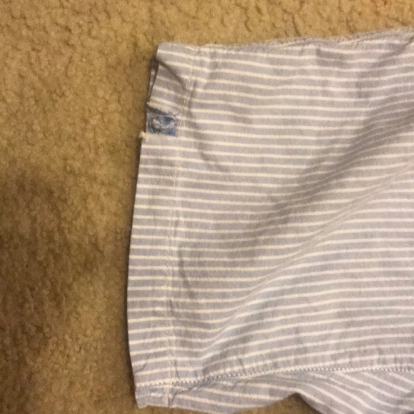 Express Light Blue Stripped Shorts Size was 31 - Picture 4 of 4